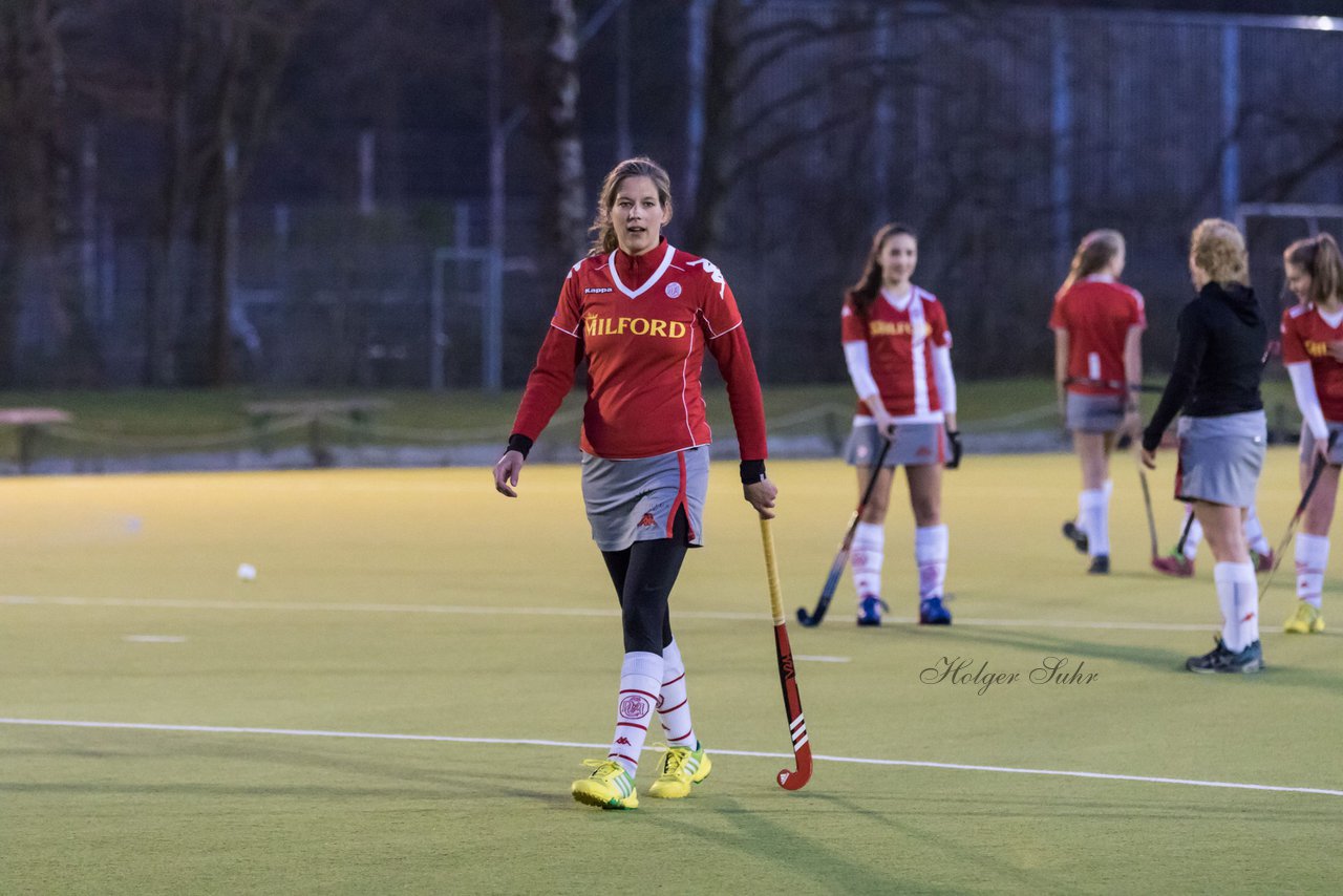 Bild 43 - Frauen Der Club an der Alster 2 - Uhlenhorster HC : Ergebnis: 3:0